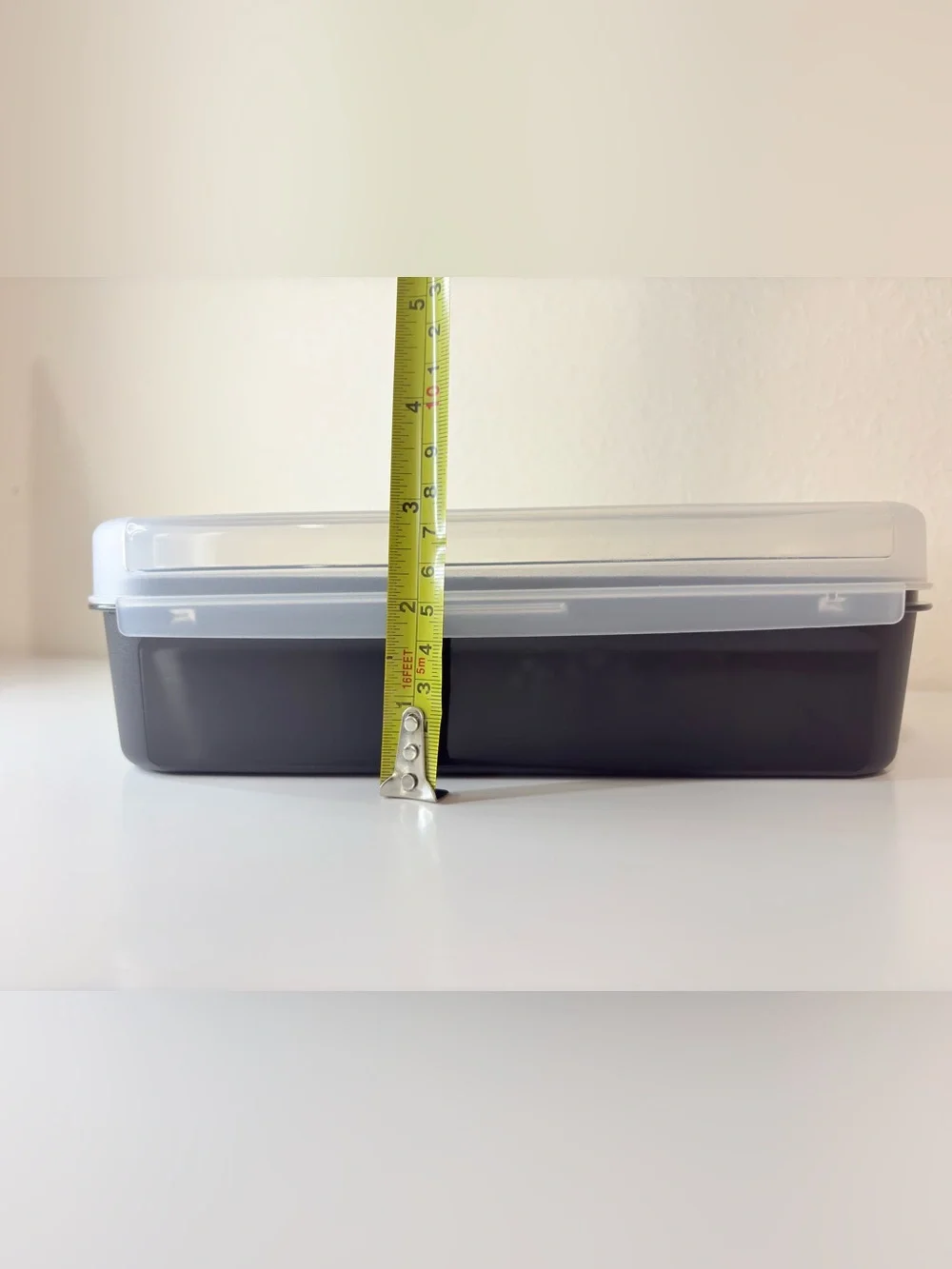 Tupperware Modular Rectangular  Storzalot Signature Hinged Lid Storage 4 Cup